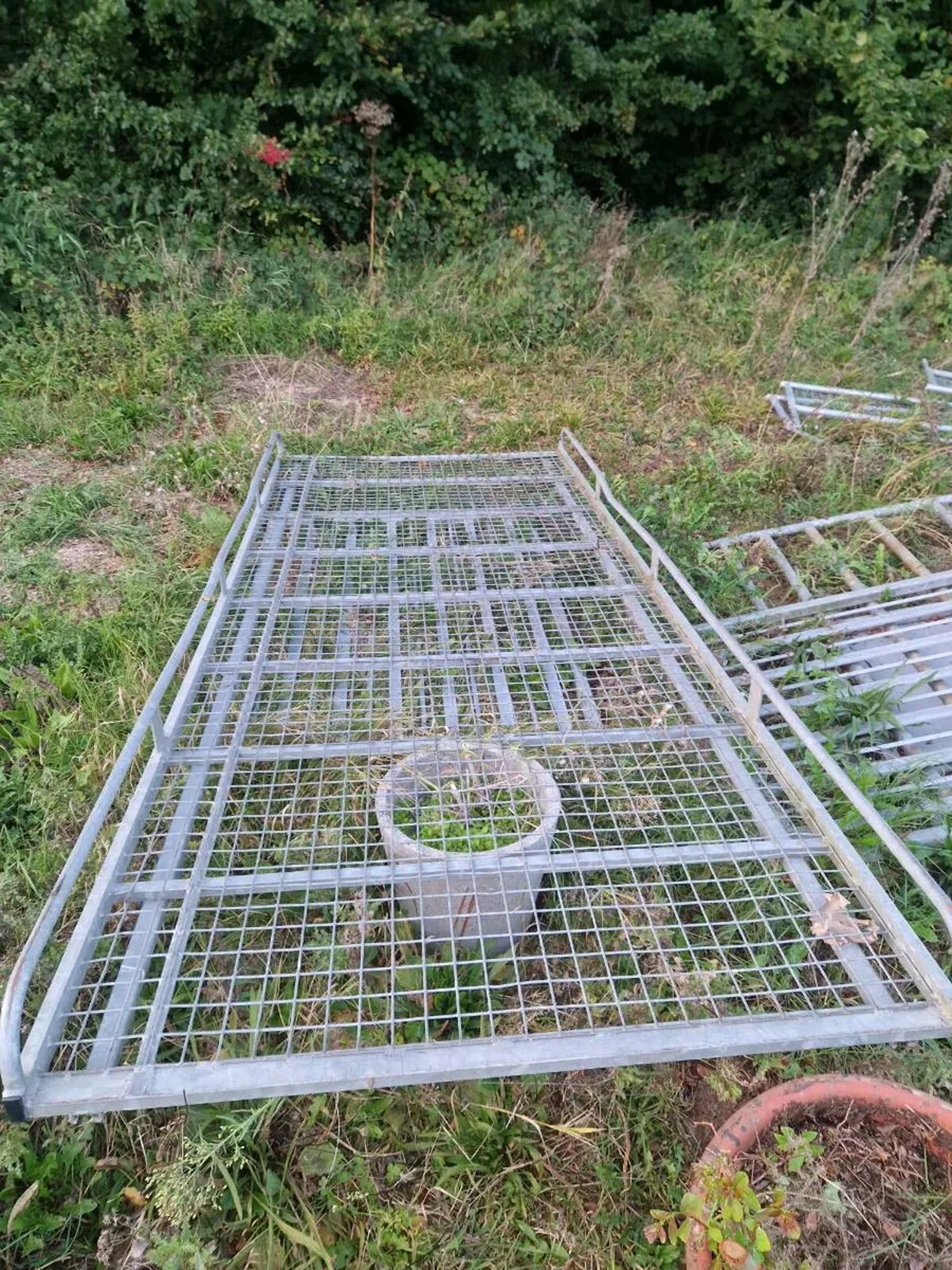 Roof rack - Image 1