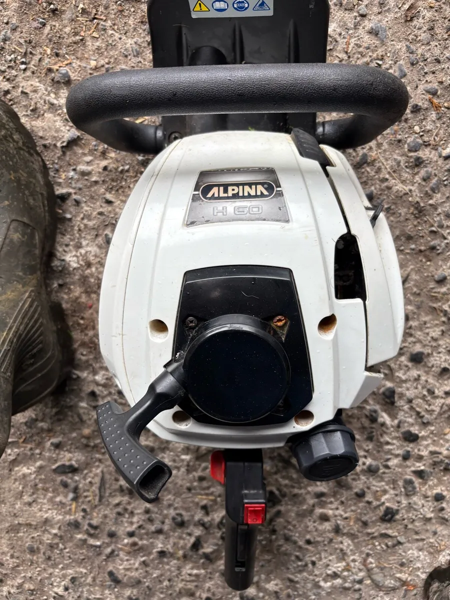 Alpina Hedge Trimmer - Image 2