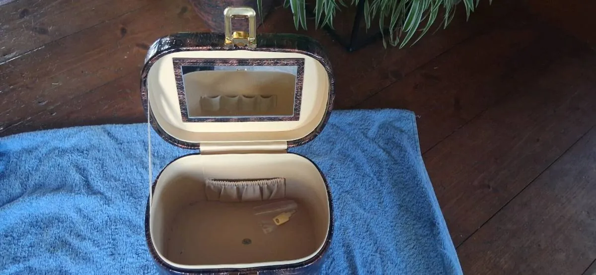Vanity case - Image 2