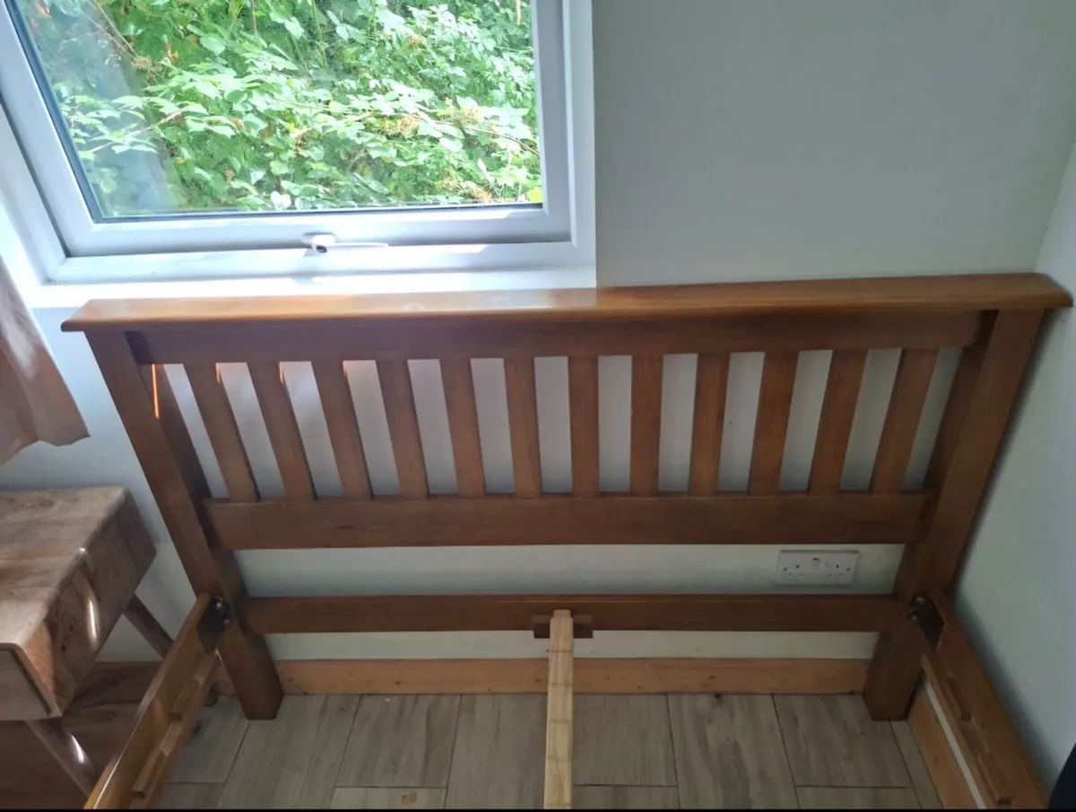 Solid wood, double bed frame - Queen - Image 3