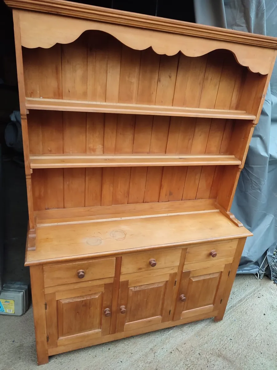 Country Pine Dresser - Image 1
