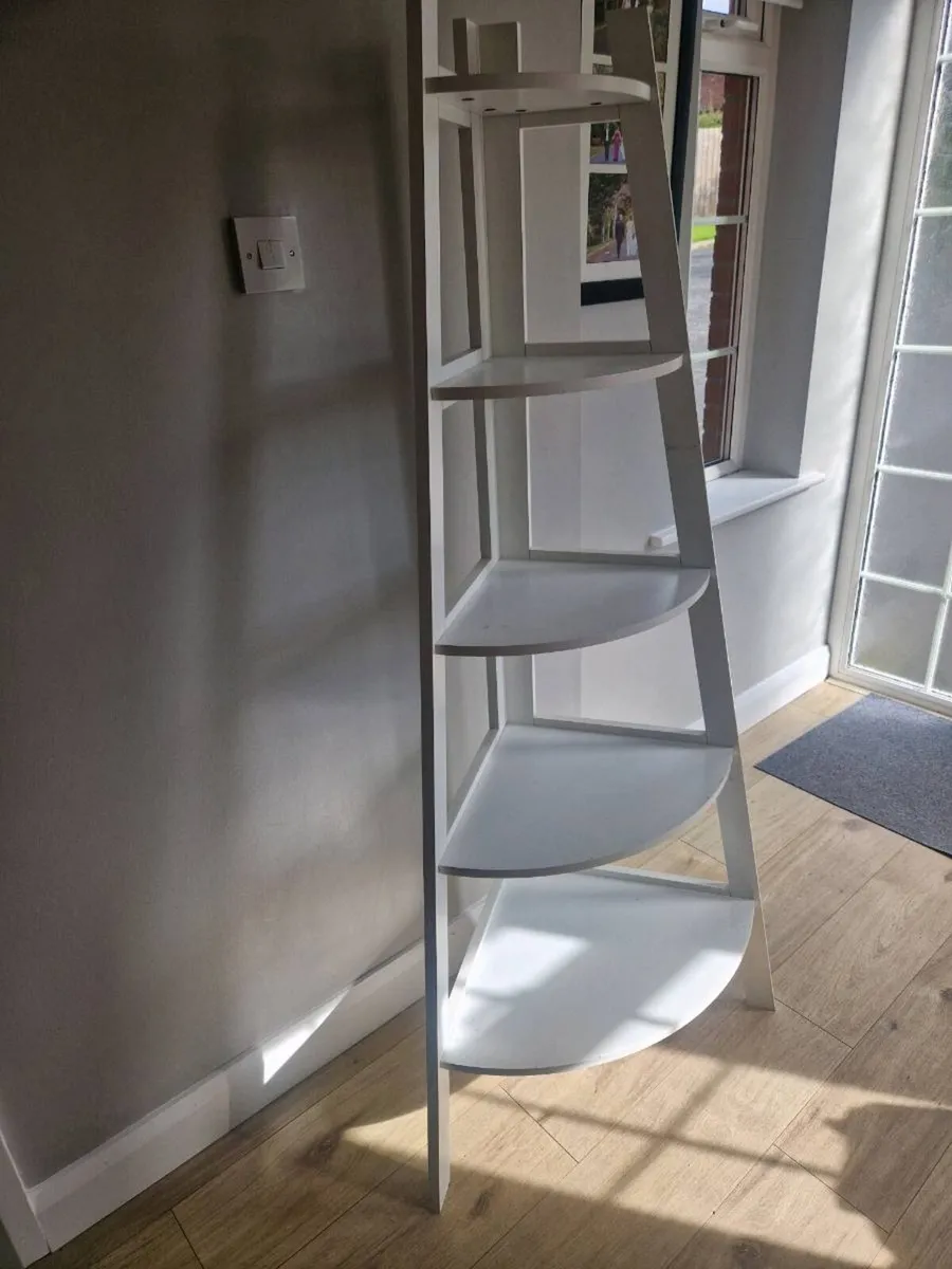 Book shelves