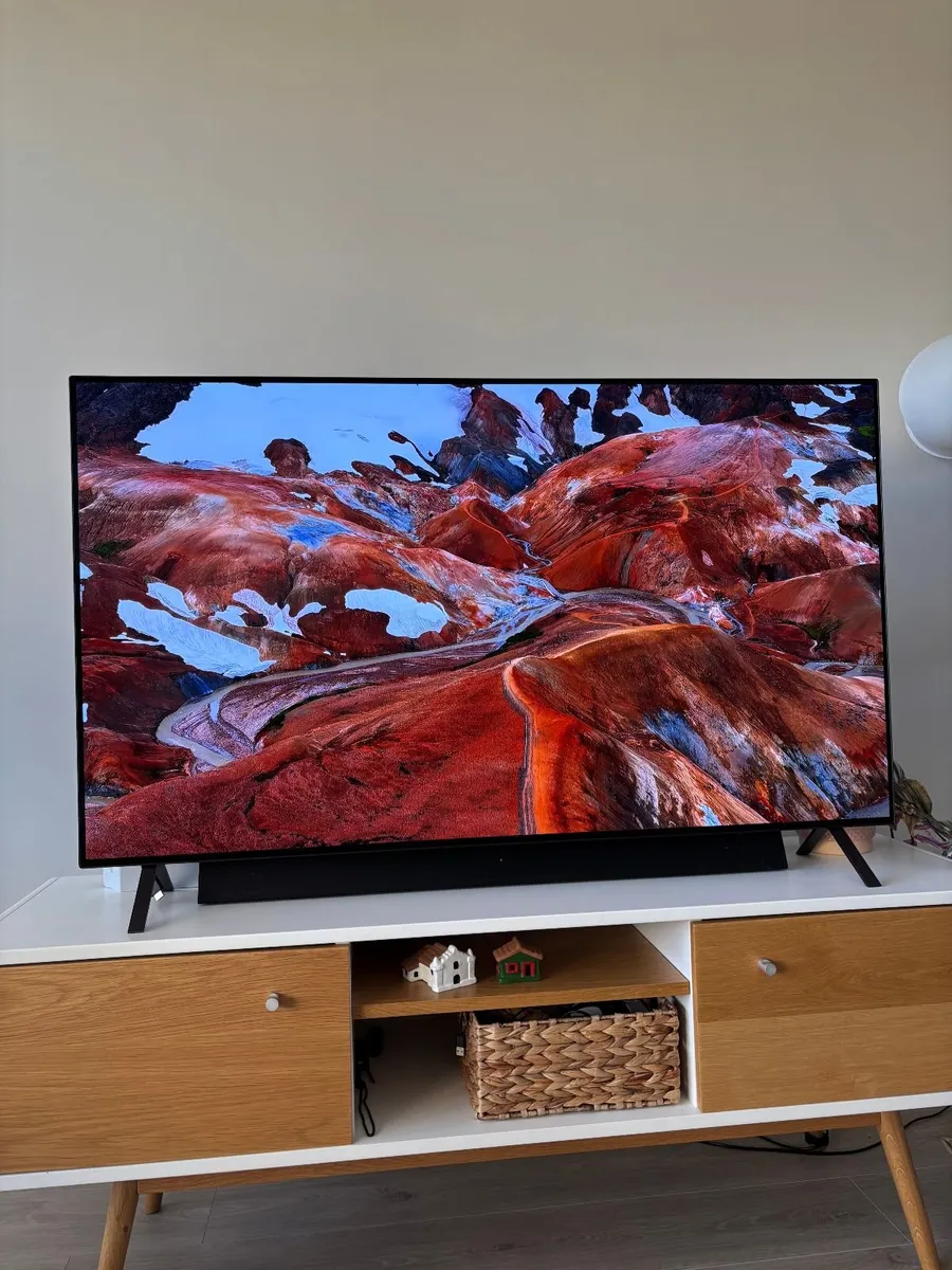 LG OLED 55-inch 4k B4 - Image 1
