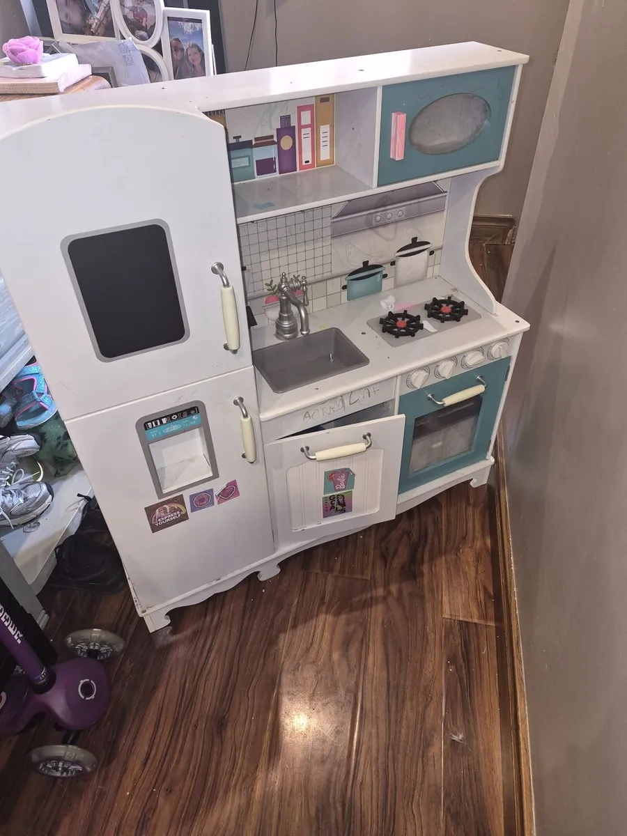 Kids toys