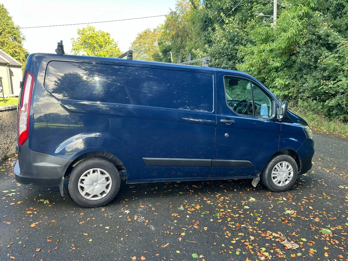 Ford Transit Custom - Image 3