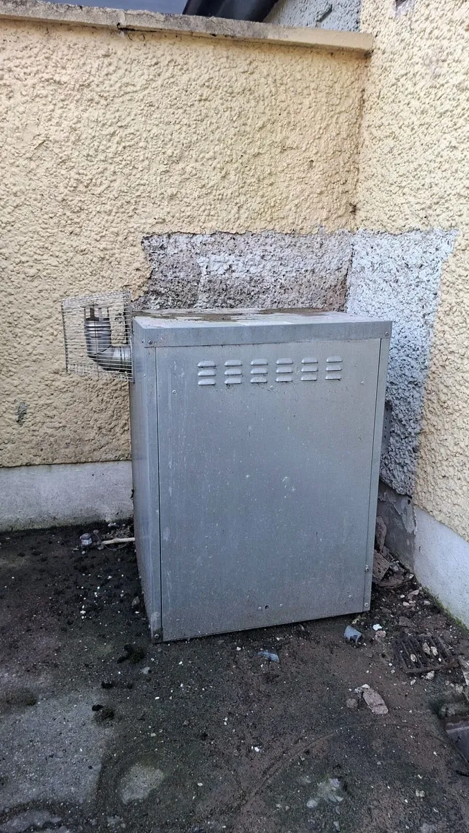 Oil boiler and tank - Image 1