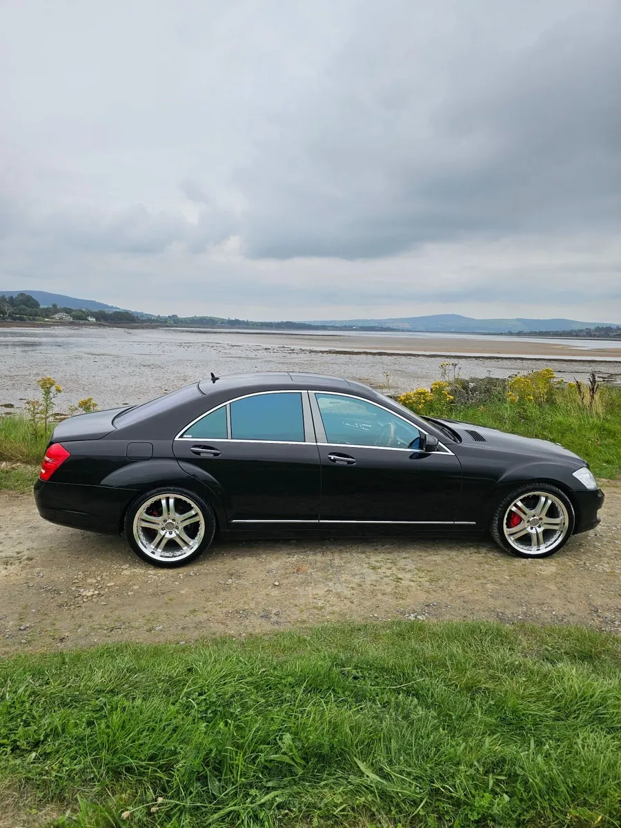 Car - Image 1