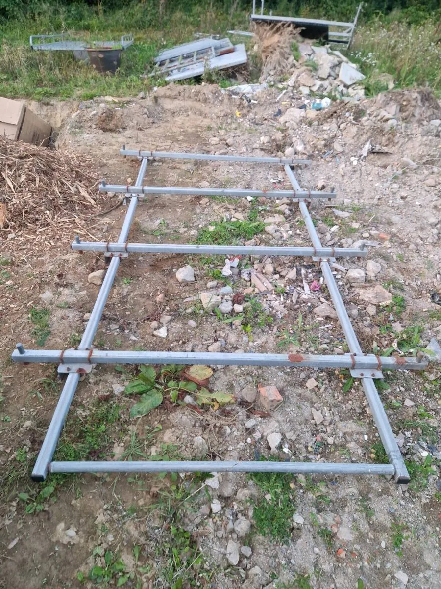Roof rack - Image 2