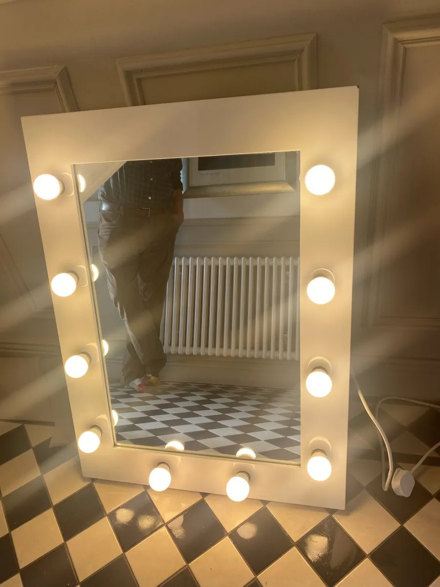 Professional make up mirror - Image 2