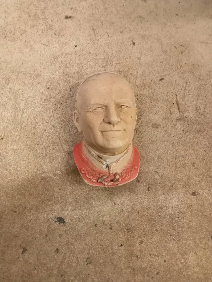 Old Pope meromabile - Image 3