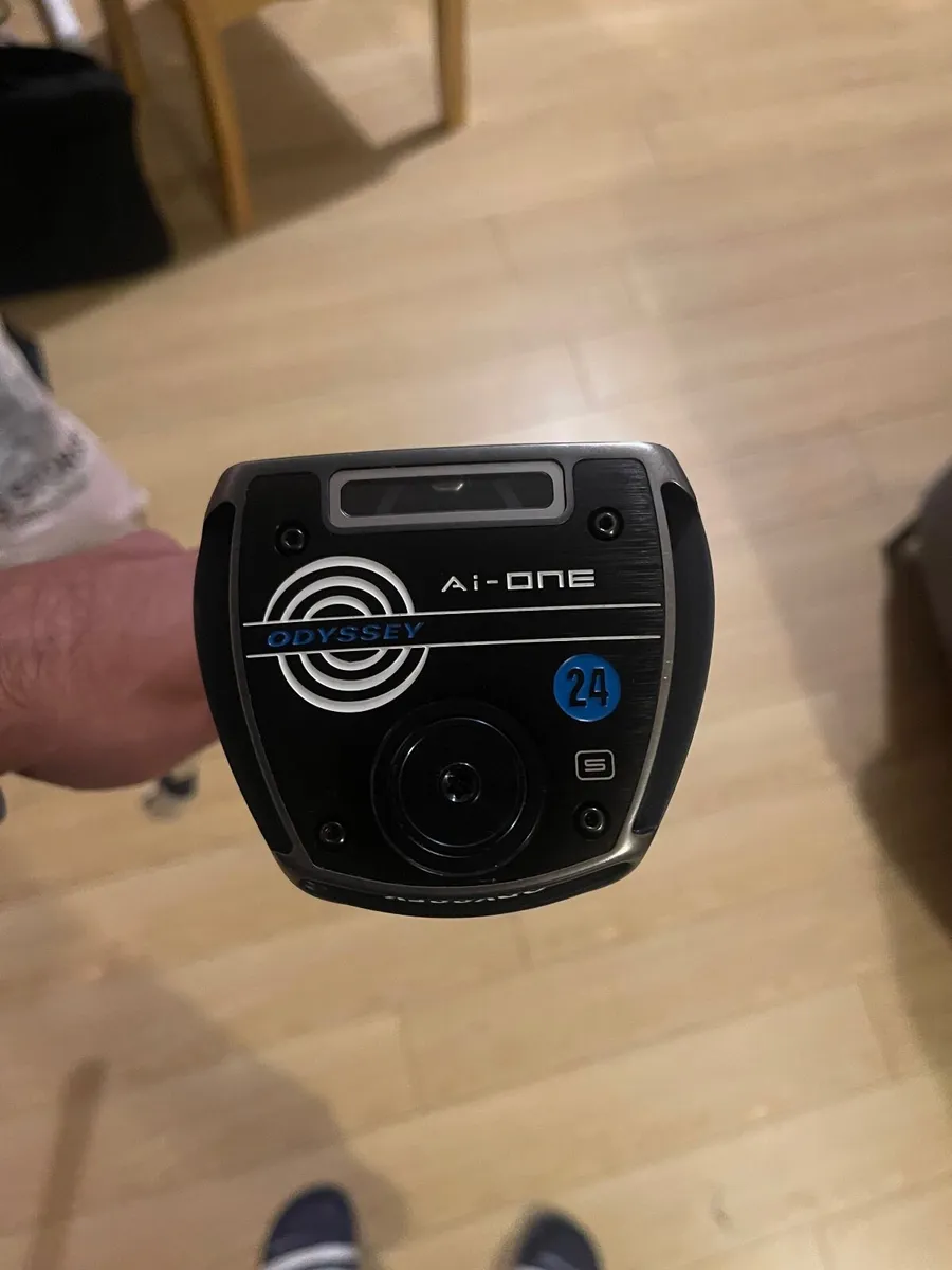 Golf putters LEFT HANDED - Image 1