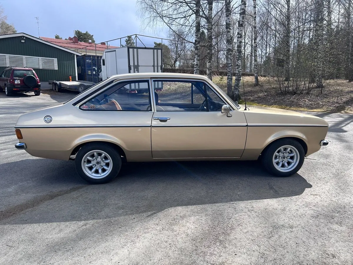 Ford escort mk2 - Image 1