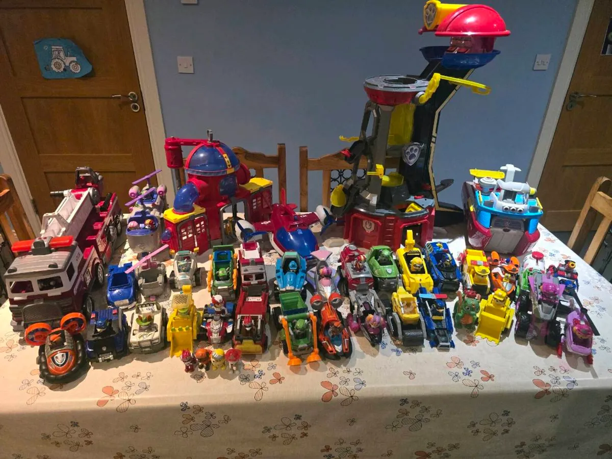 Paw Patrol toys - Image 2