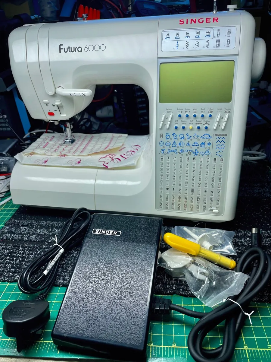 Singer/Juki CXL/Futura 6000 Sewing Machine - Servi - Image 2