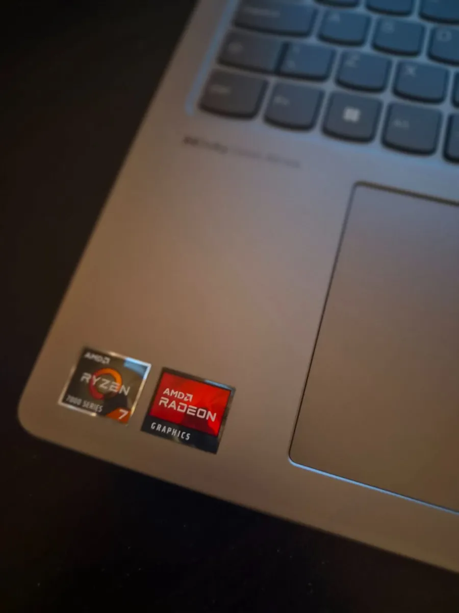 Lenovo Yoga 7 16 (R7-Windows 11 Home-16GB-512GB) - Image 4