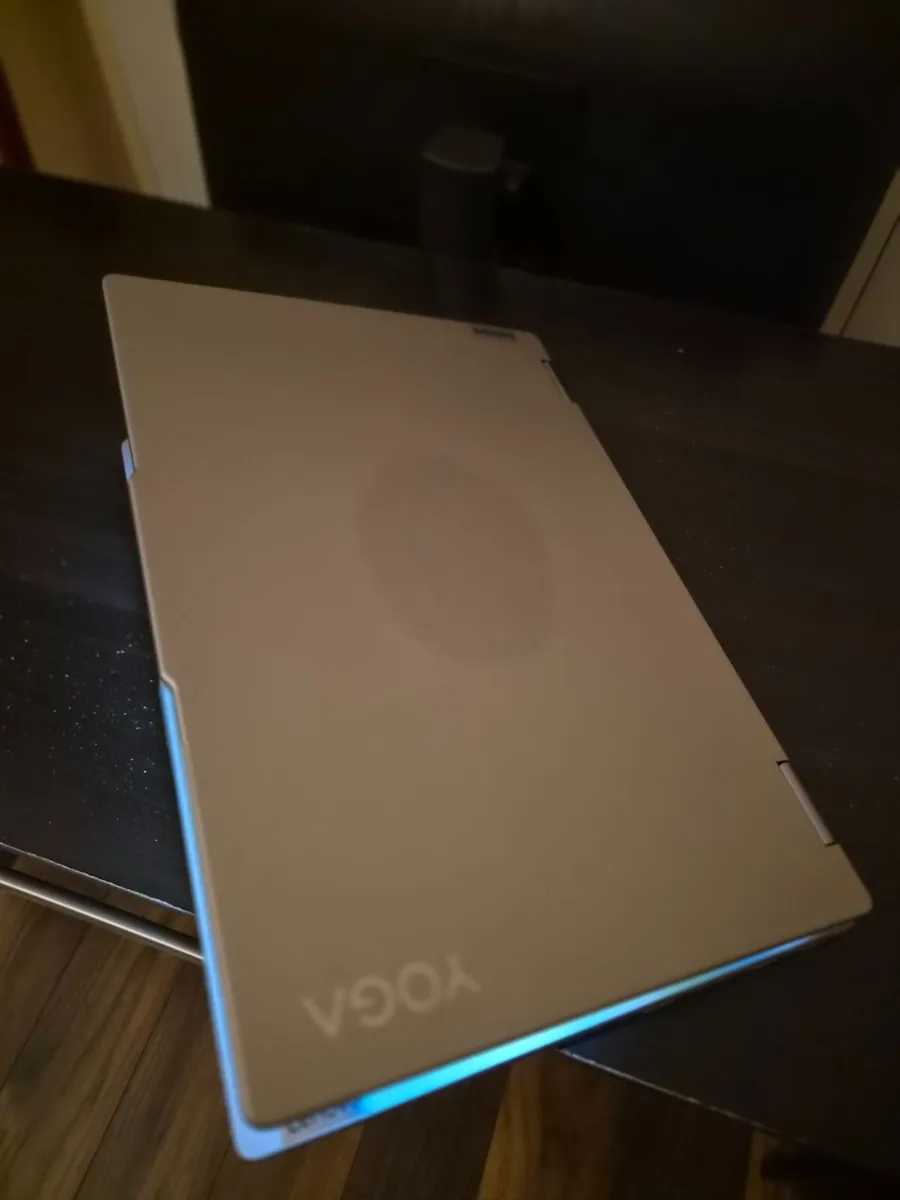 Lenovo Yoga 7 16 (R7-Windows 11 Home-16GB-512GB) - Image 2