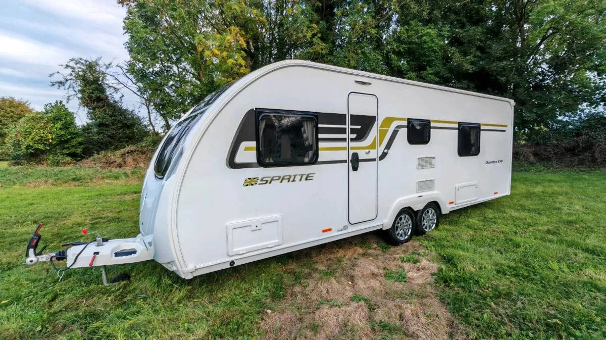 Caravan - Image 1