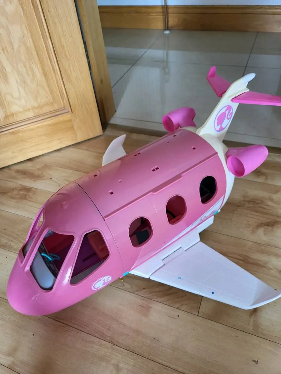 Barbie Aeroplane - Image 4
