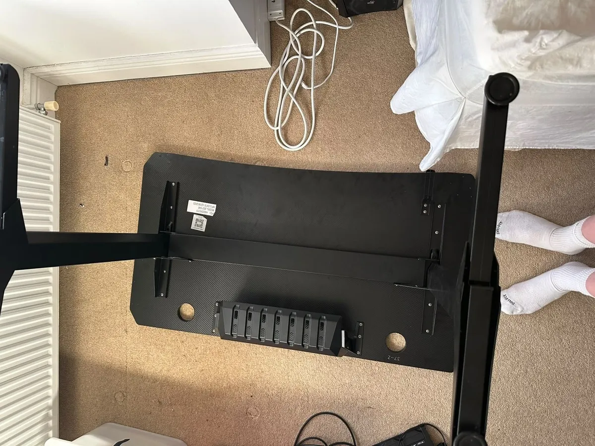 X Rocker gaming desk - Image 2