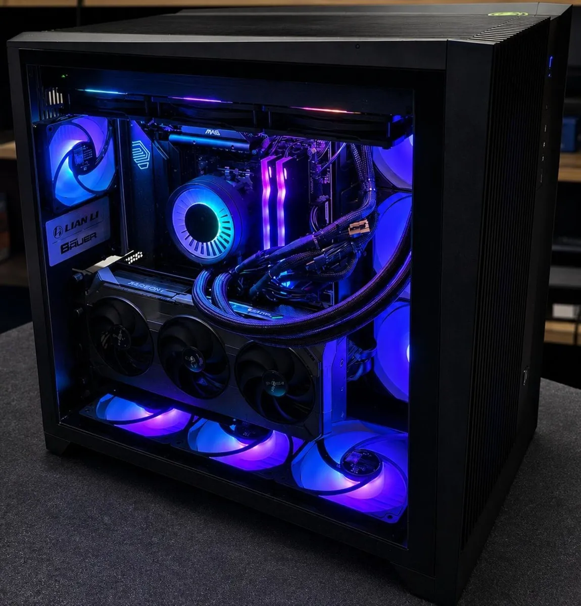 LianLi Air Ryzen 7 9800X3D Rx 9070 XT Gaming PC - Image 1