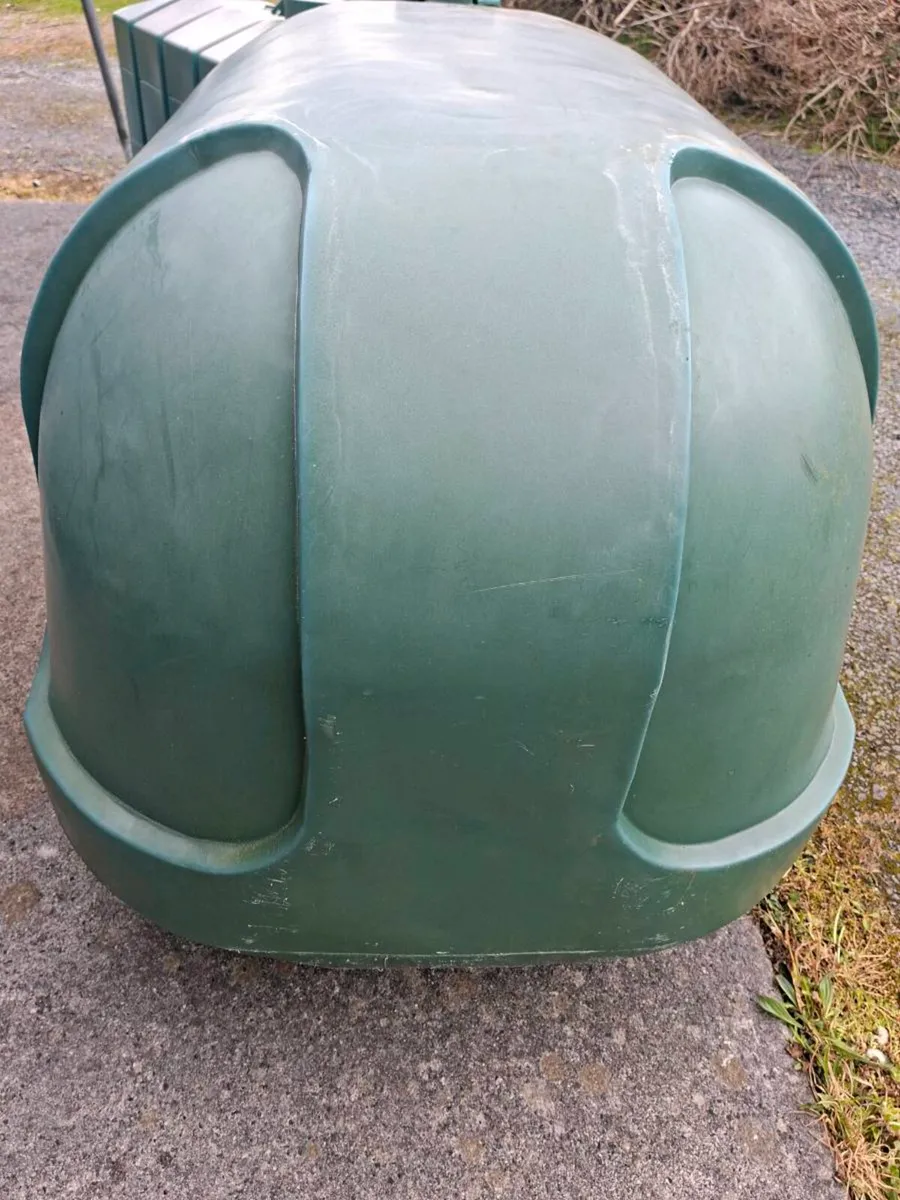 Oil tank - Image 2