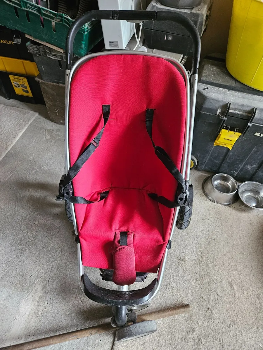 Childs push chair - Image 3