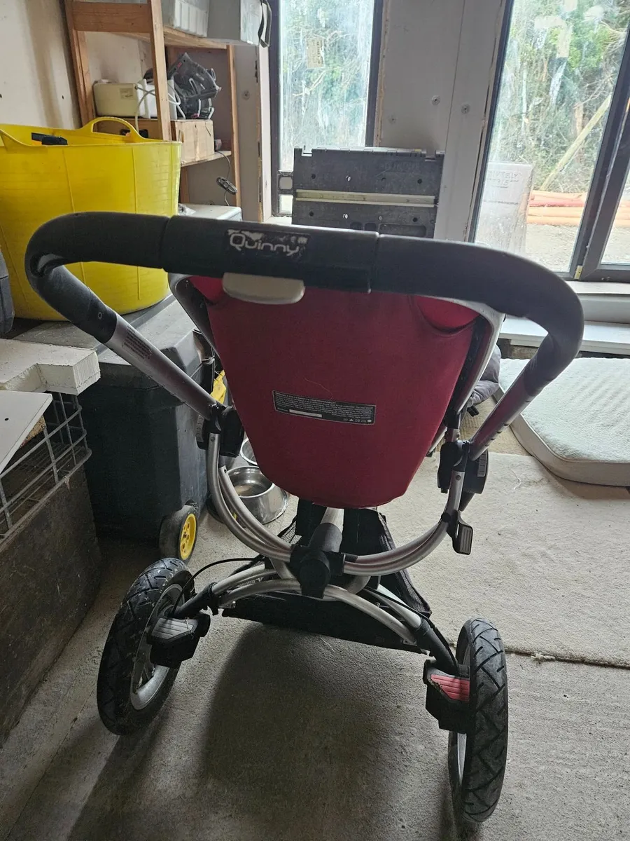 Childs push chair - Image 4