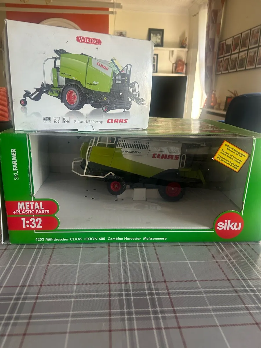Toy tractors, trailers,farm machinery, - Image 2