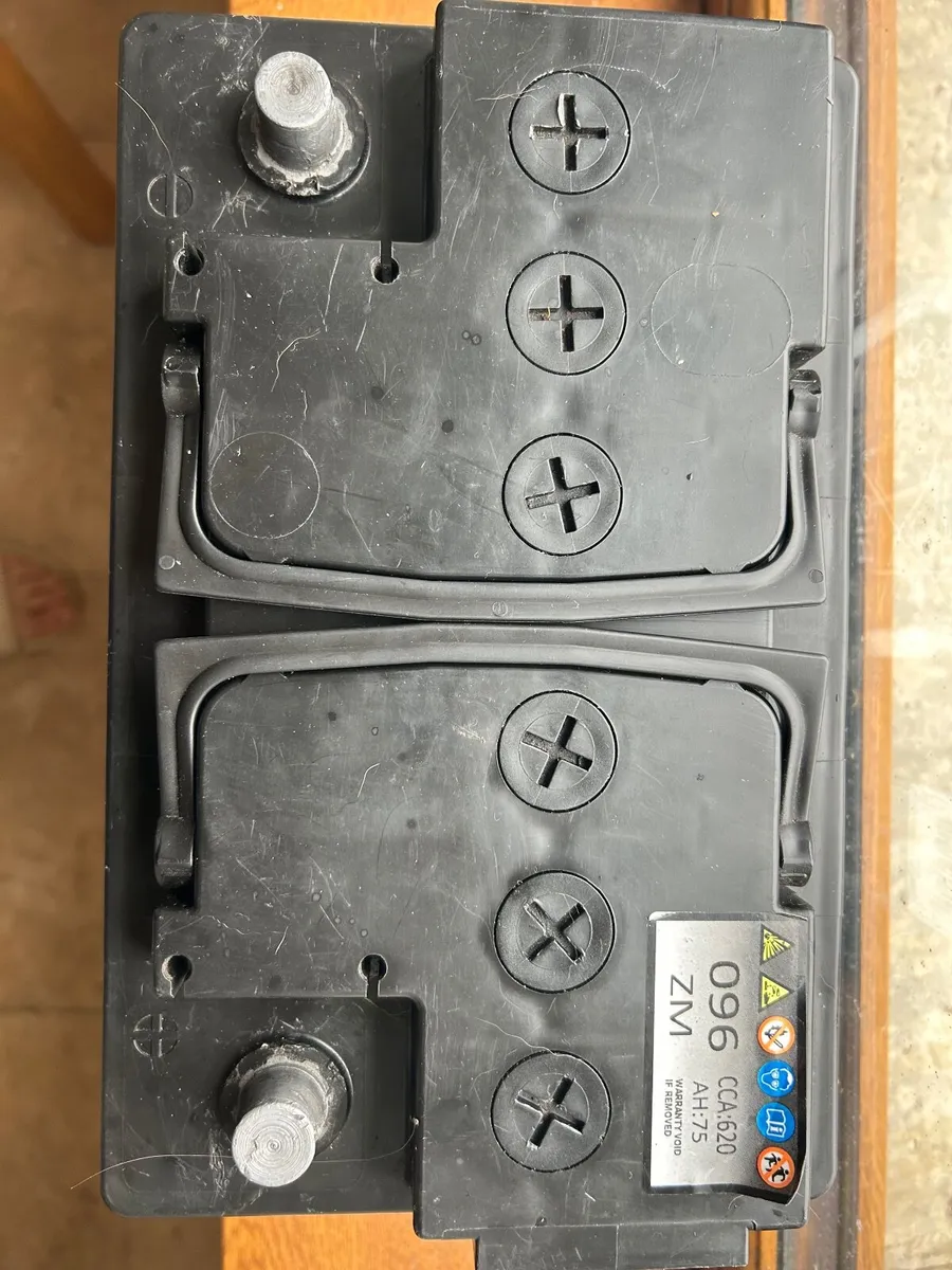 Car battery - Image 4