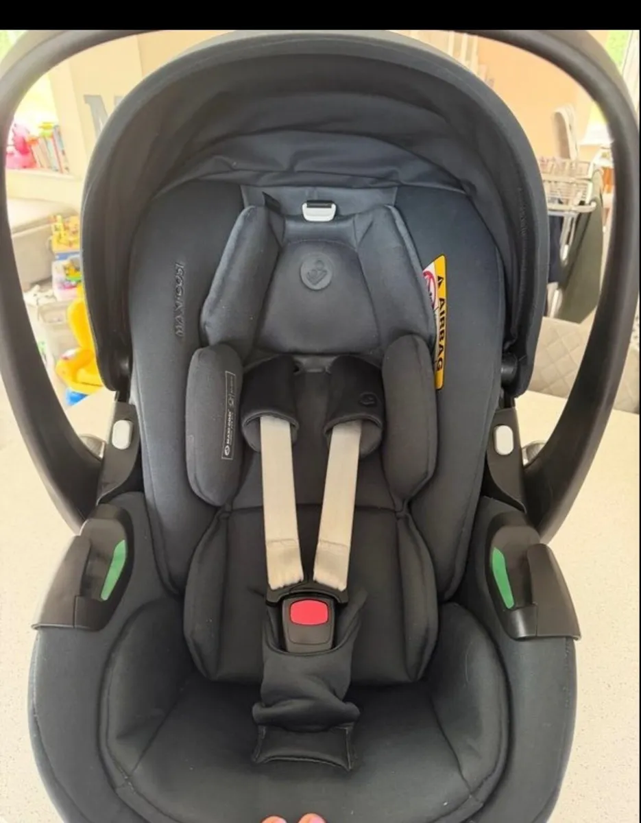 Car seat and base maxi cosi 360 - Image 2