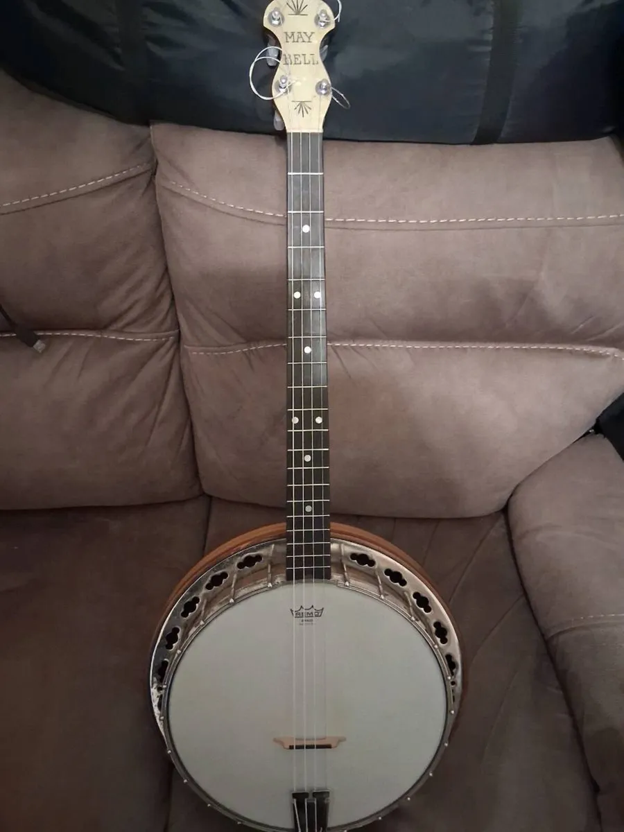 Slingerland May Bell tenor banjo. - Image 1