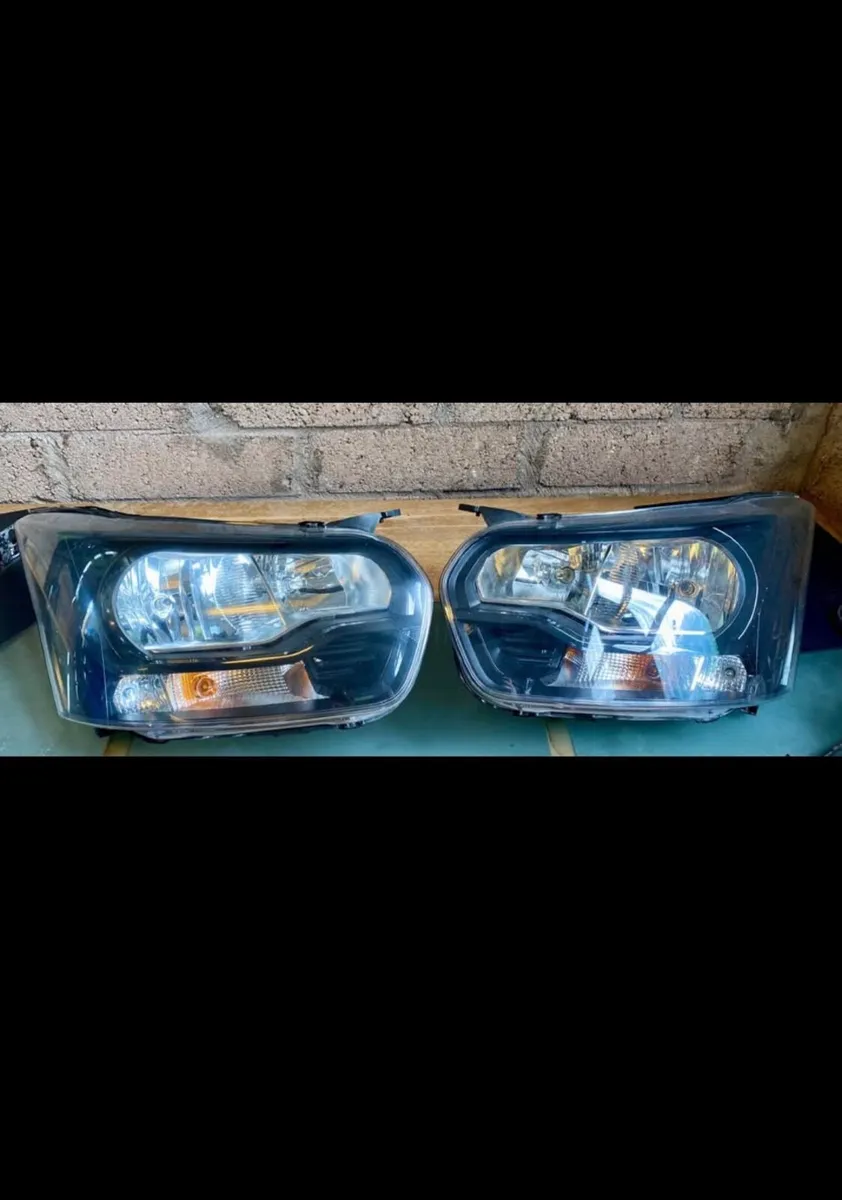 New Ford transit mk8/mk9 headlights.