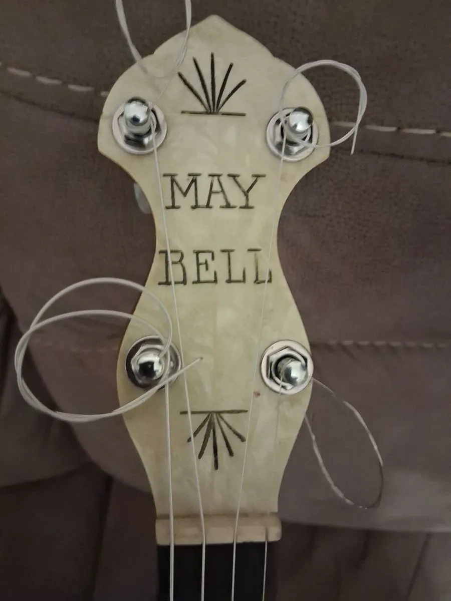 Slingerland May Bell tenor banjo. - Image 2