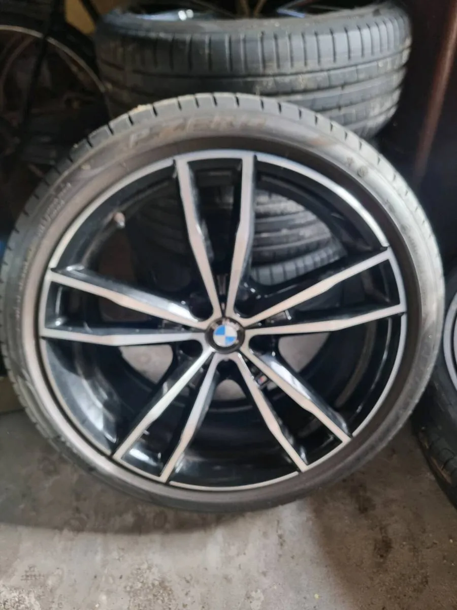 Genuine BMW 19 Inch Alloys - G20 G21 - Image 4