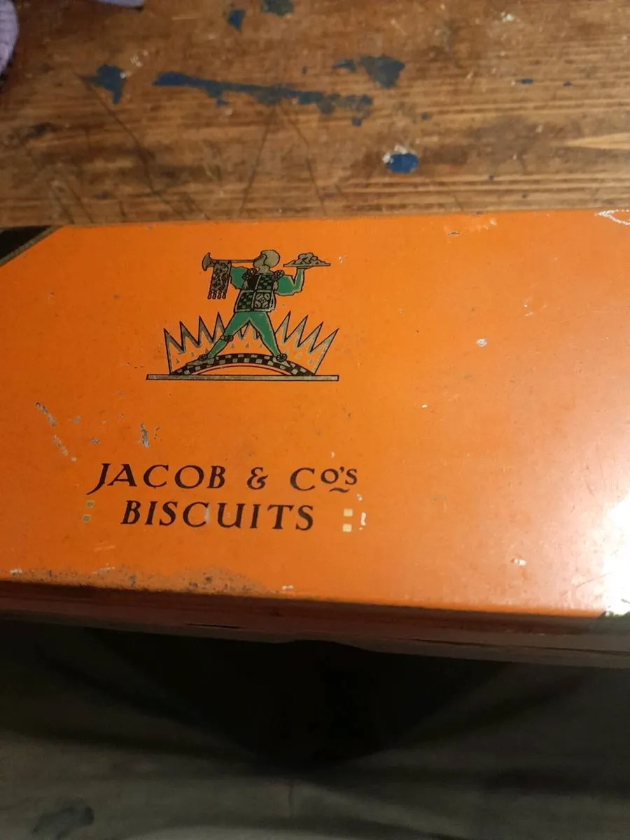 Vintage Jacobs cream crackers tin - Image 2