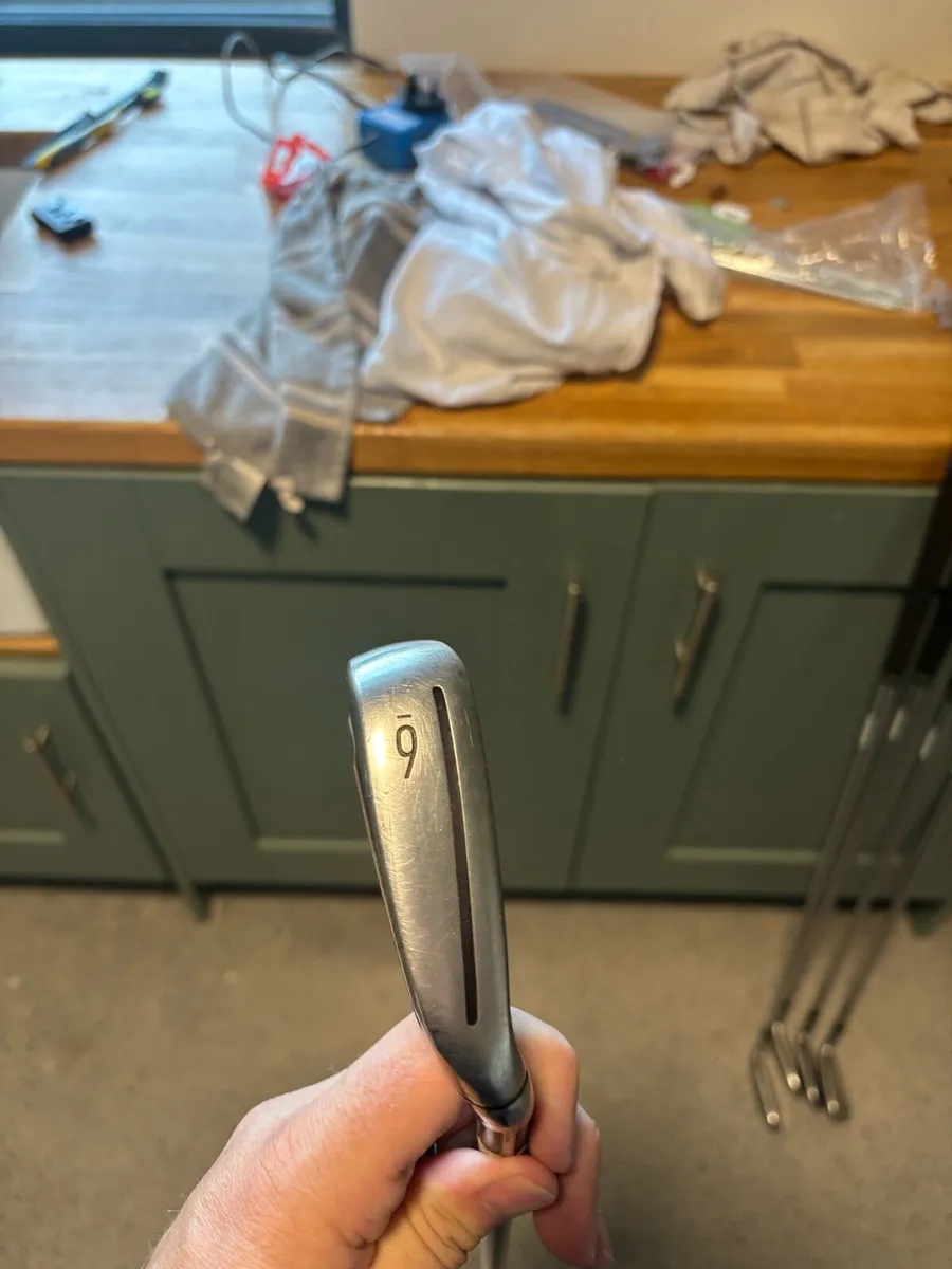 Taylormade Stealth irons - Image 1