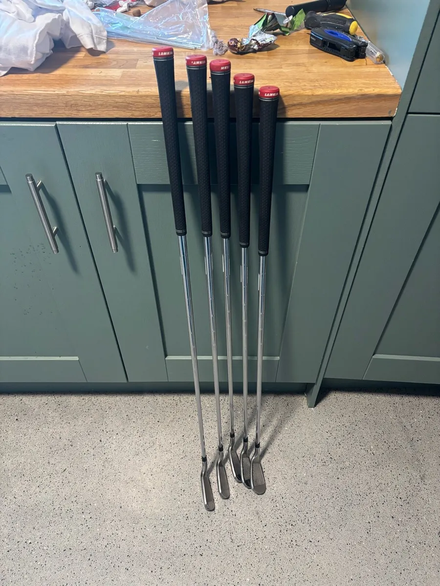 Taylormade Stealth irons - Image 4