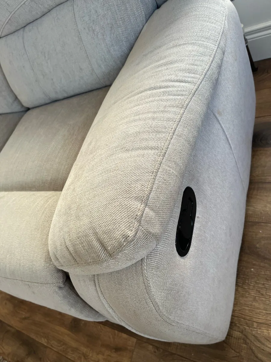 3 piece Suite of furniture - Image 4