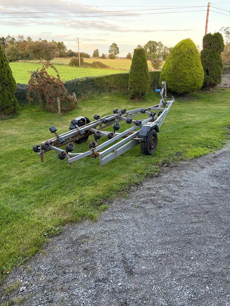 Trailers - Image 3