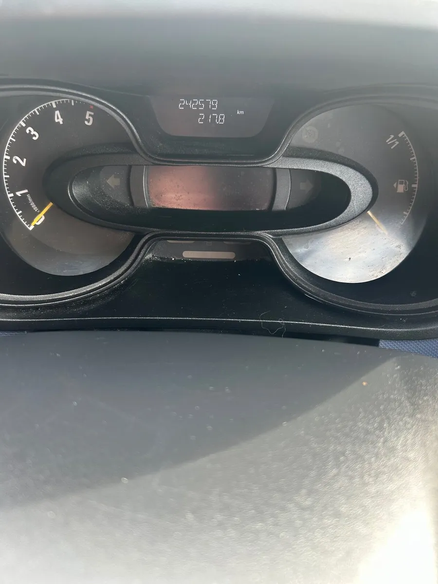 Vauxhall Vivaro 2014 - Image 3