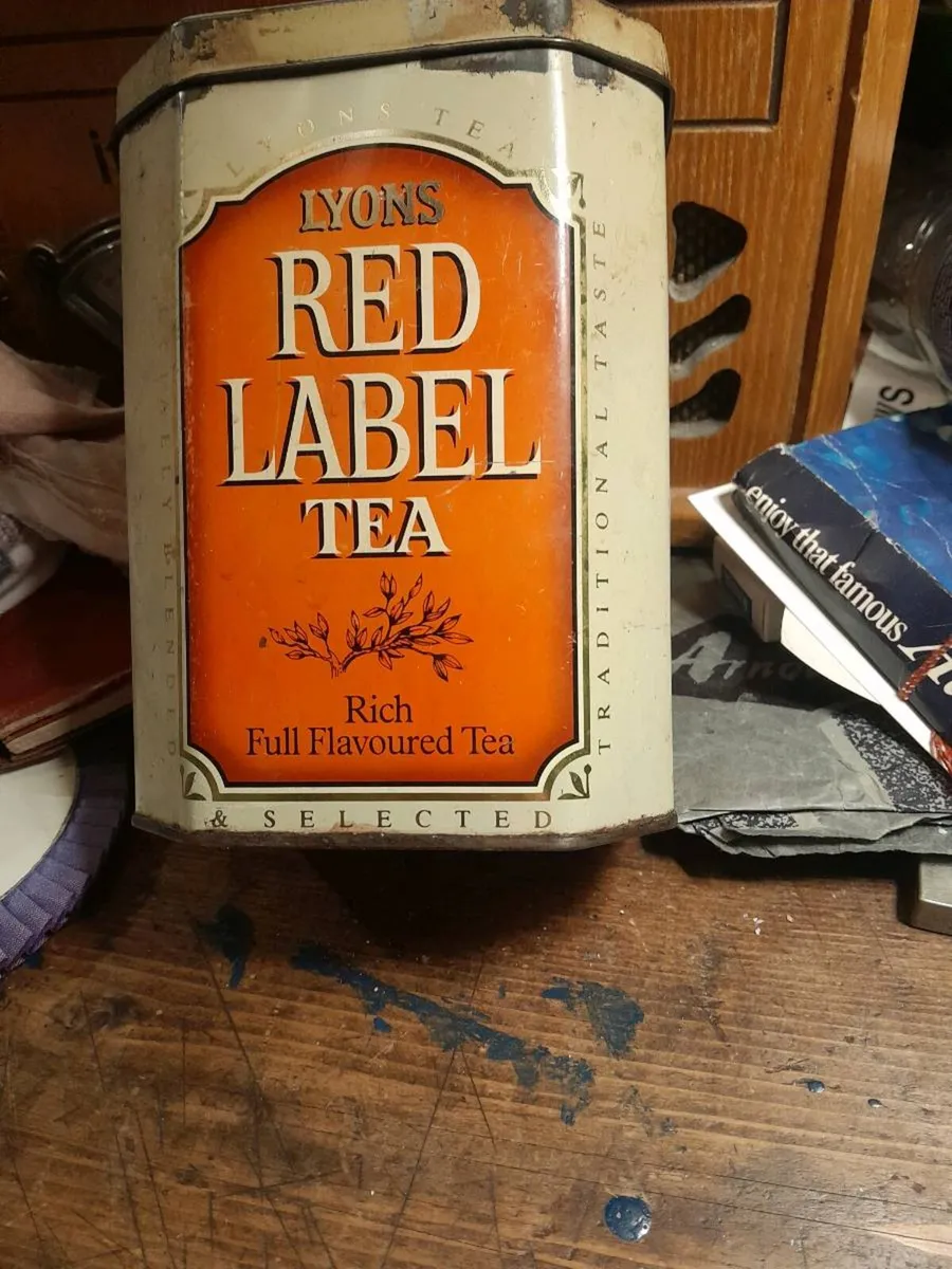 Vintage lyons red label  tea tin - Image 2