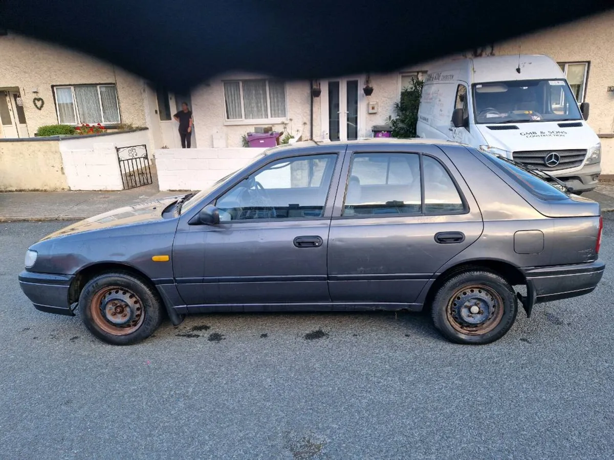 Nissan sunny 1.4 glx - Image 2