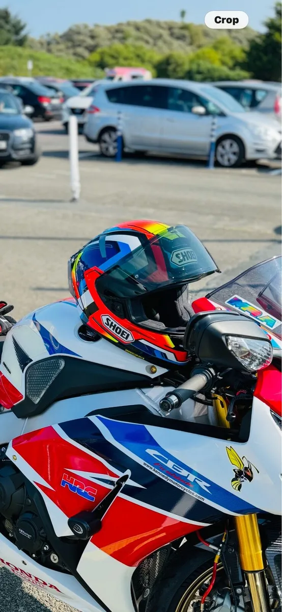 Shoei helmet - Image 1