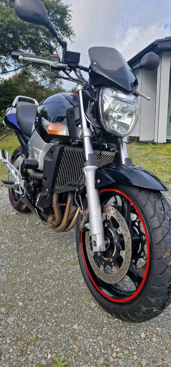 Suzuki Gsr 600 - Image 2