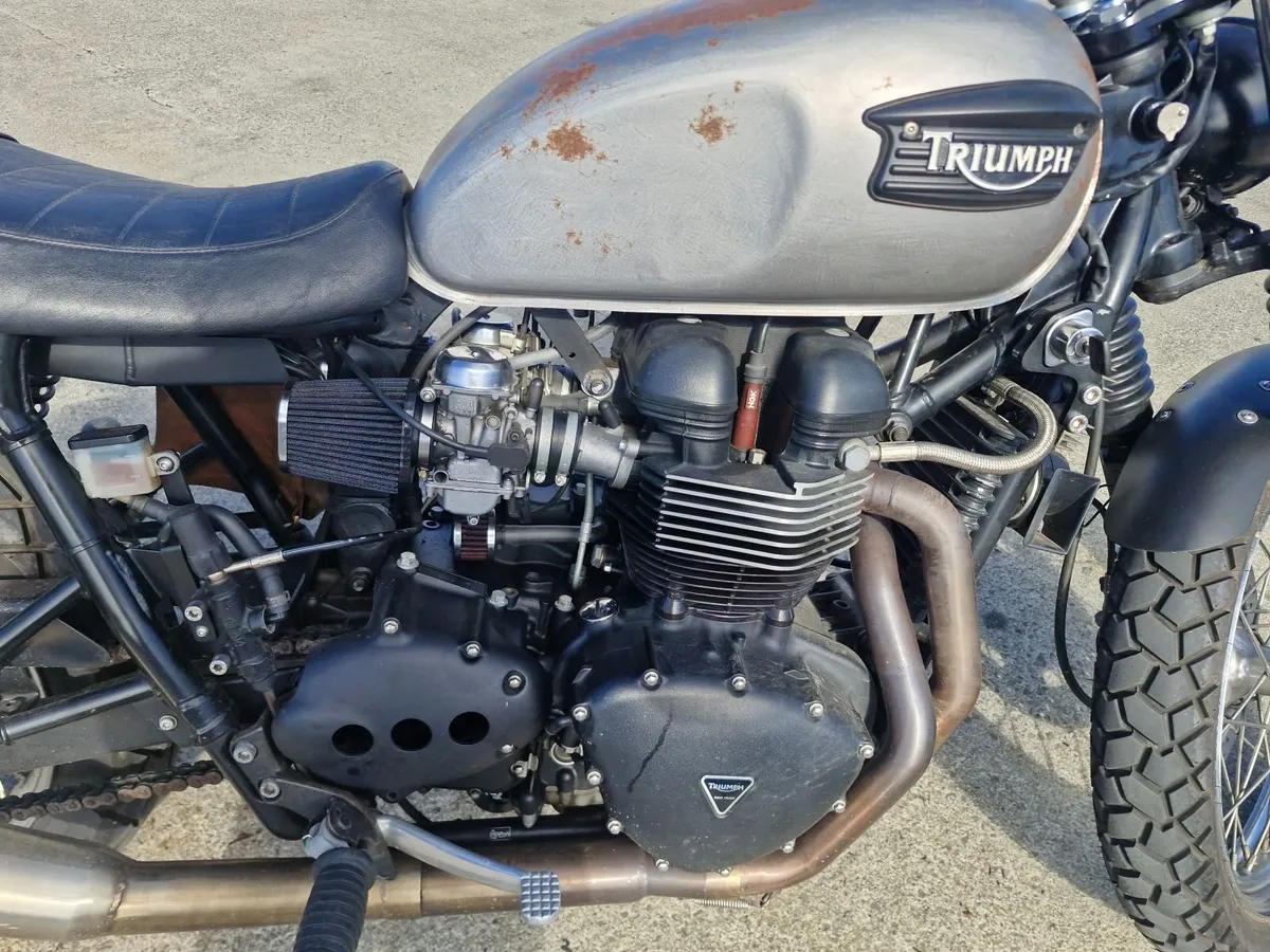 Unique One of Custom Triumph Bonneville 2007 - Image 4