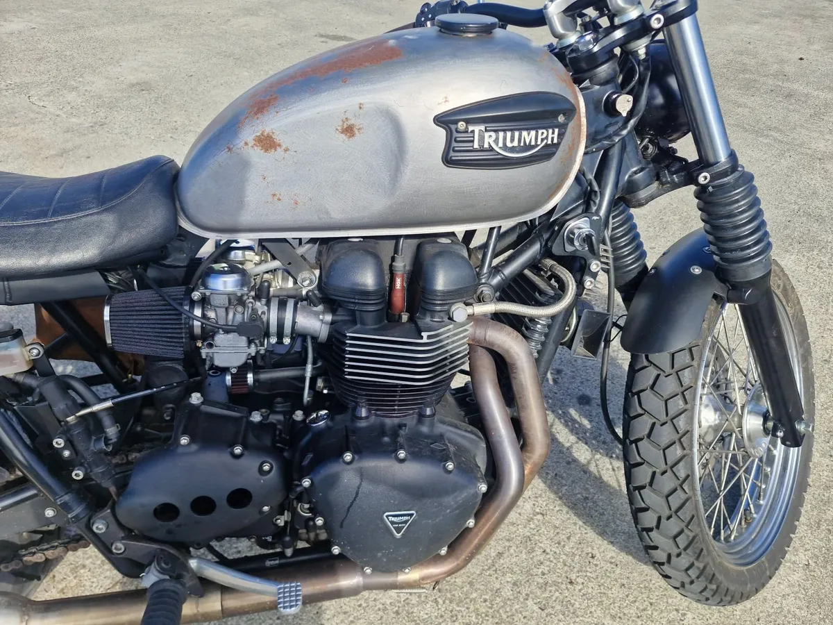 Unique One of Custom Triumph Bonneville 2007 - Image 3