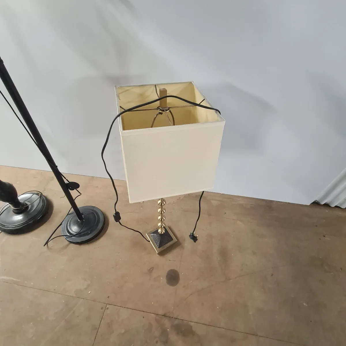 Selection of Lamps (Floor & Table Lamps) - Image 4