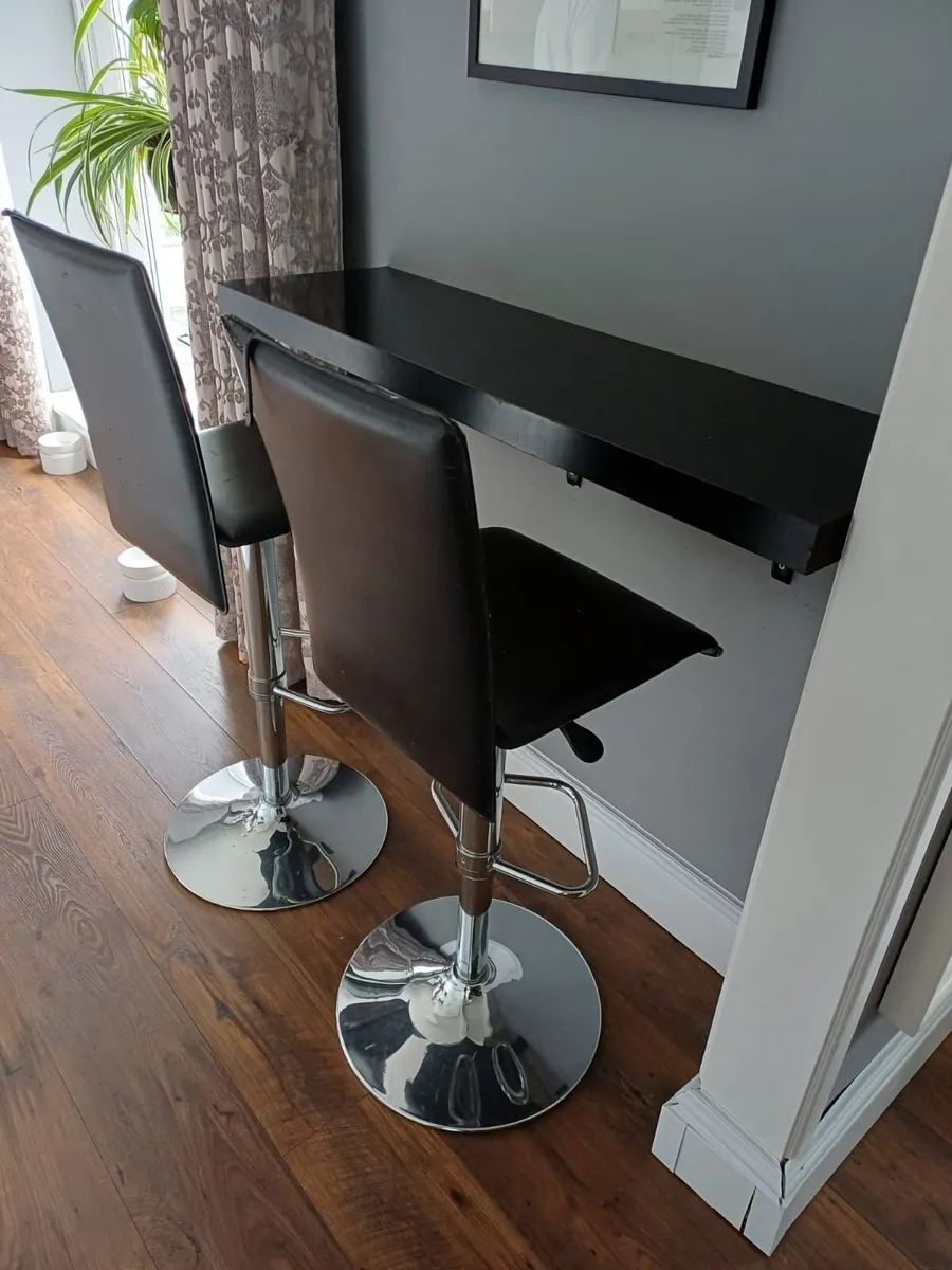 Breakfast Bar Stools - Image 3