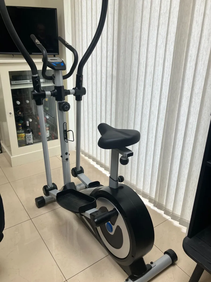 Roger Black 2 in 1 Exercise Bike & Cross Trainer - Image 4