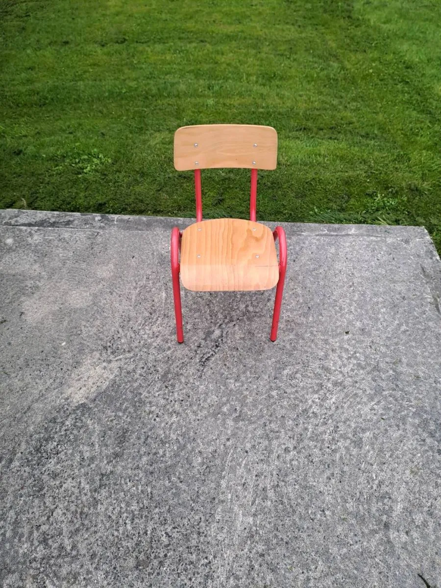Old school chairs - Image 4